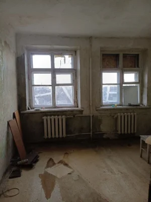 Продам  квартиру гостинного типа м.Холодная Гора 6000