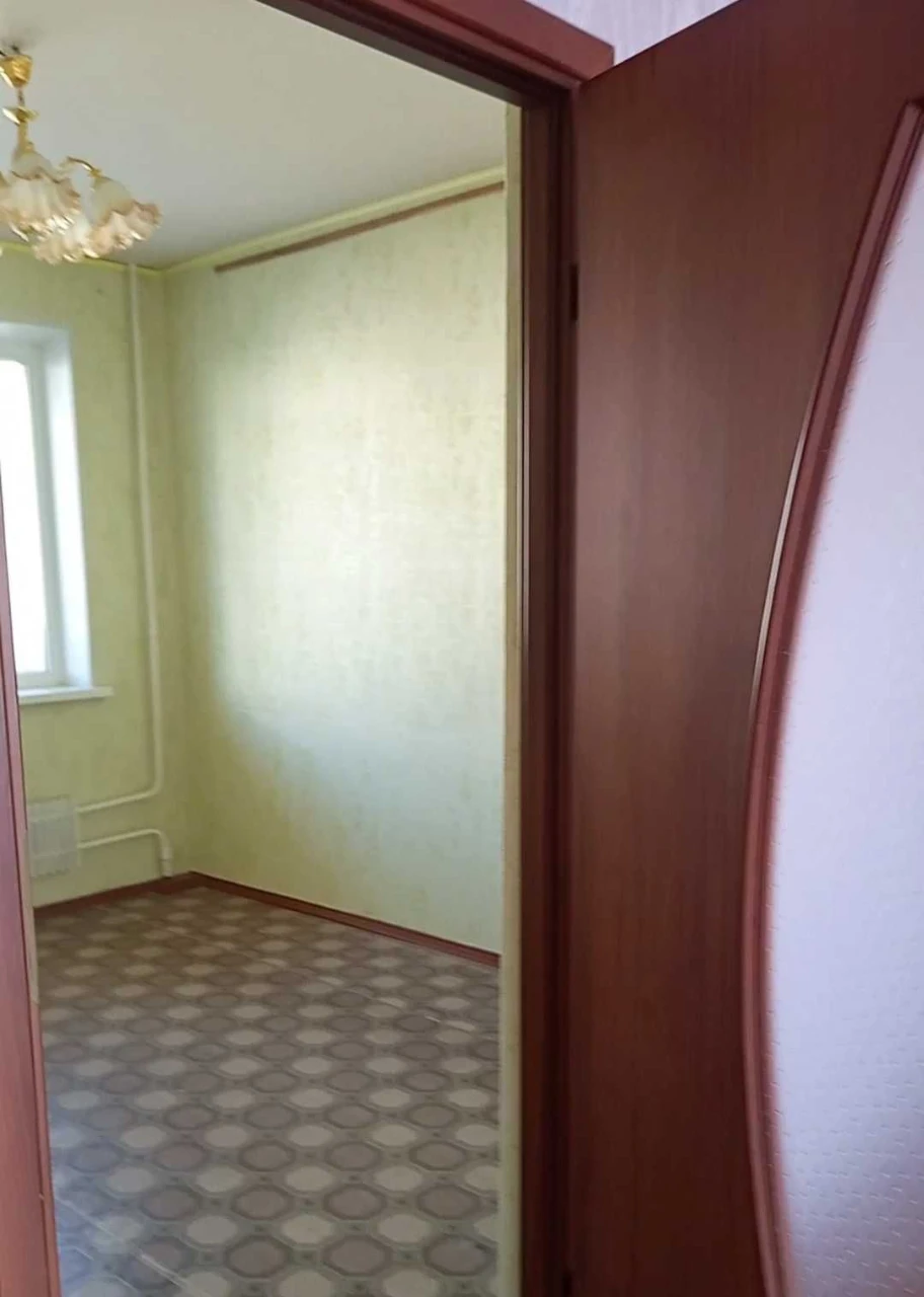 Продам 4 к. квартиру 83 м2 Леся Сердюка Салтовка метро Салто