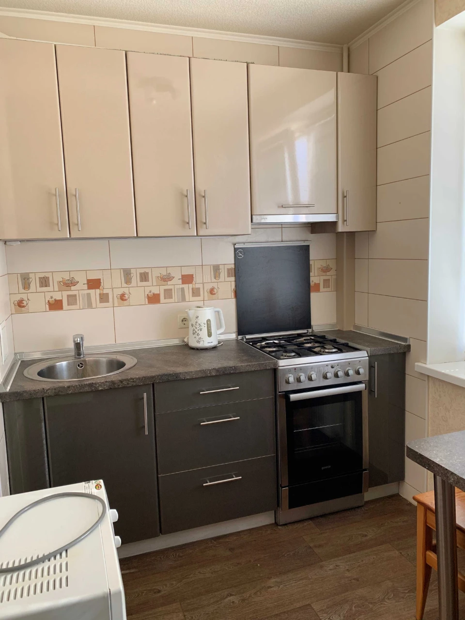 Продам 2 комнатную квартиру возле метро на Салтовке