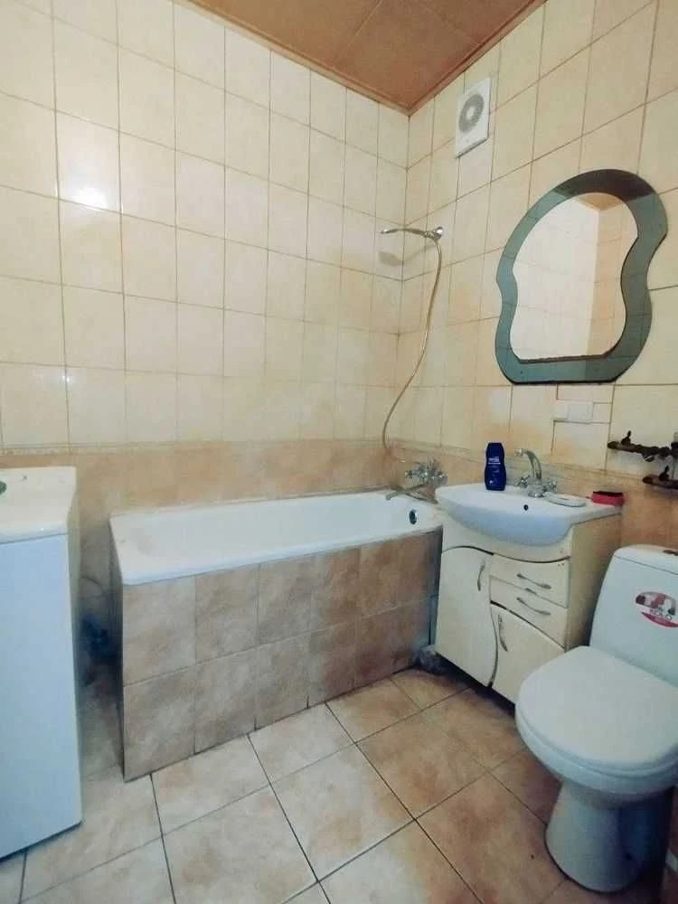 Продам 2к квартиру, метро Тракторный Завод, ХТЗ, ул. Душкина