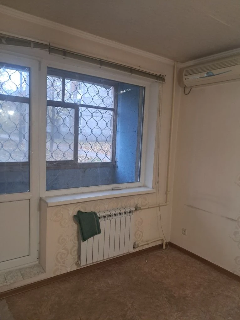 Продам  2 комн.квартиру Салтовка, Дружбы Народов