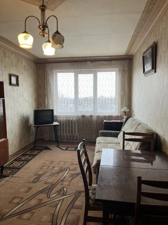 Продам 3 комнатную квартиру  602мкр, Салтовское шоссе