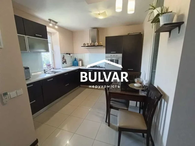 Продам 2 комн квартиру - 66 м2, Салтовка, ТРК Украина, Бараб