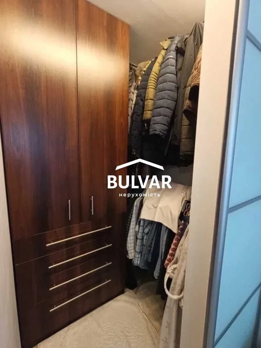 Продам 2 комн квартиру - 66 м2, Салтовка, ТРК Украина, Бараб
