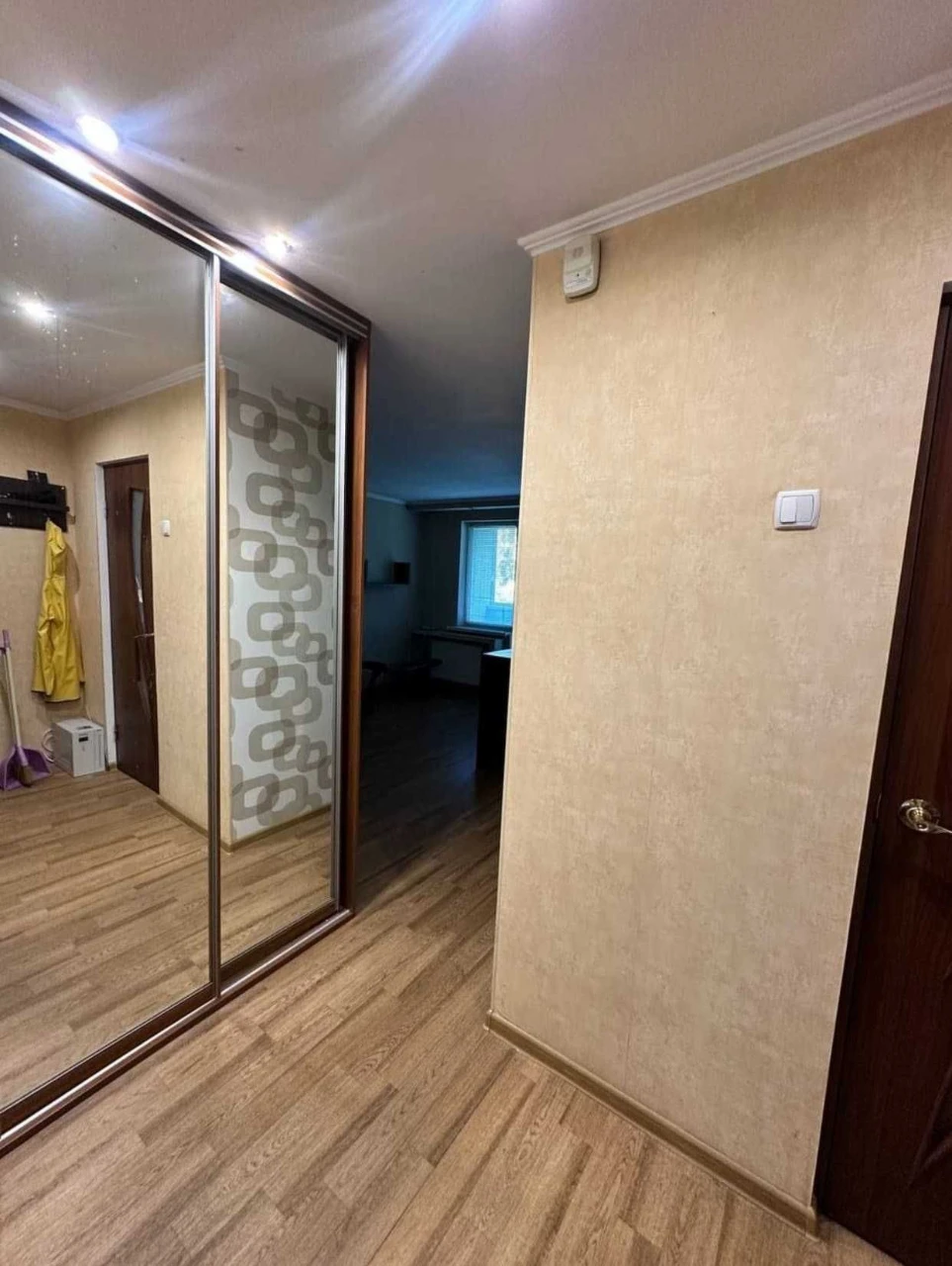 Продам 1 к. квартиру Деревянко метро 23 Августа Павлово Поле