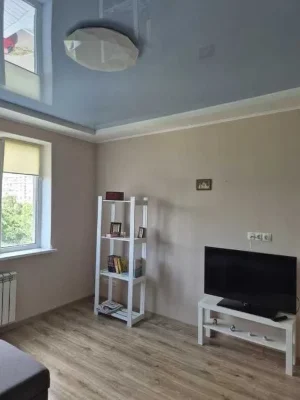 Продам 3 к. квартиру Драгомировская Аэропорт Гагарина Аэроко