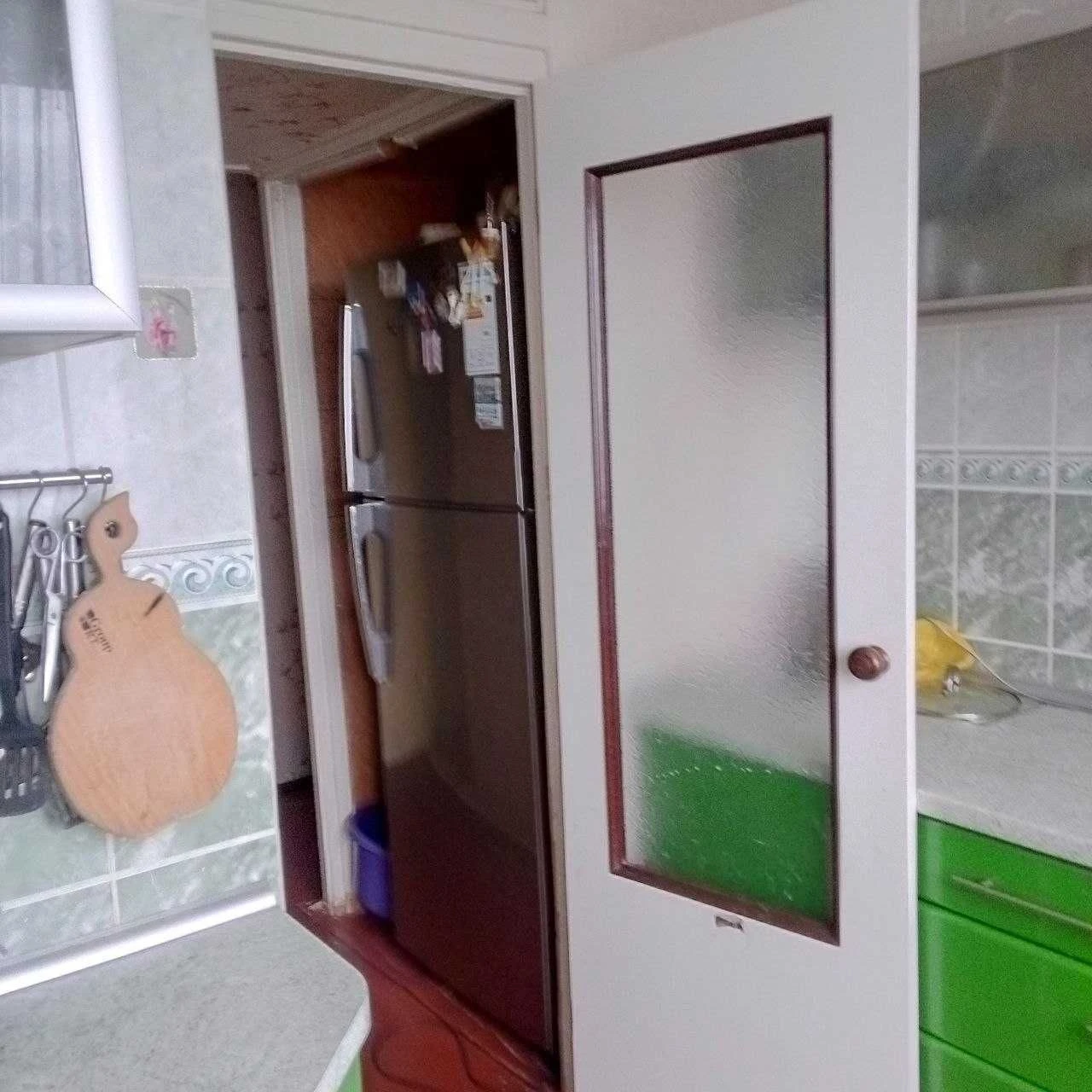 Продам 4к.кв. центр Залютино