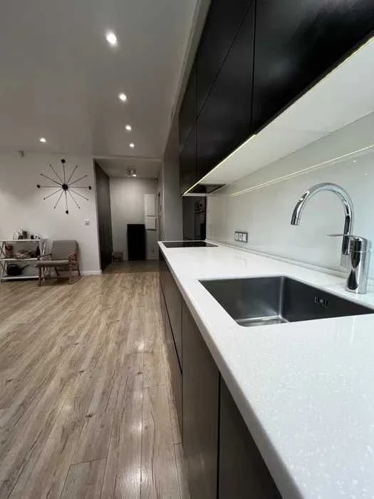 Продам 2к квартиру 81м2 в ЖК Перемога, ДИЗАЙНЕРСЬКИЙ РЕМОНТ,