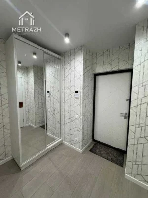 Продам 1-кімнатну квартиру з ремонтом 44 м² у ЖК Меридіан, П