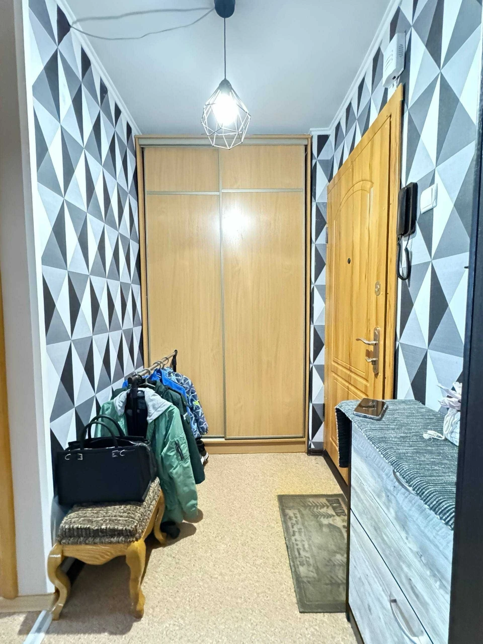Продам 1-комнатную квартиру на РЖМ