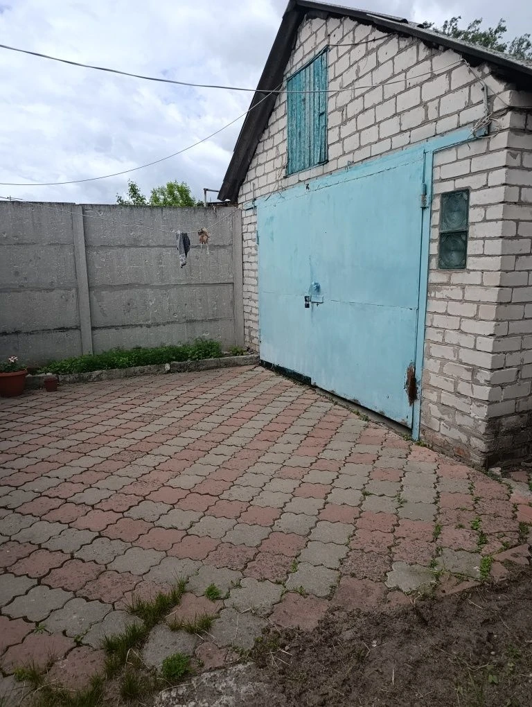 Полдома , Новобаварский район