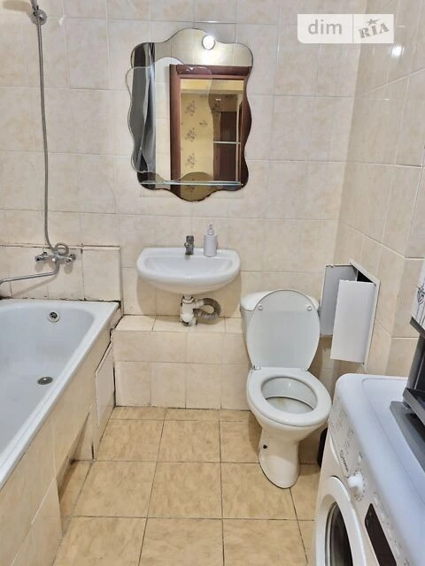 Продаж 1к квартири 43 кв. м на вул. Урлівська 38 • ID 346986