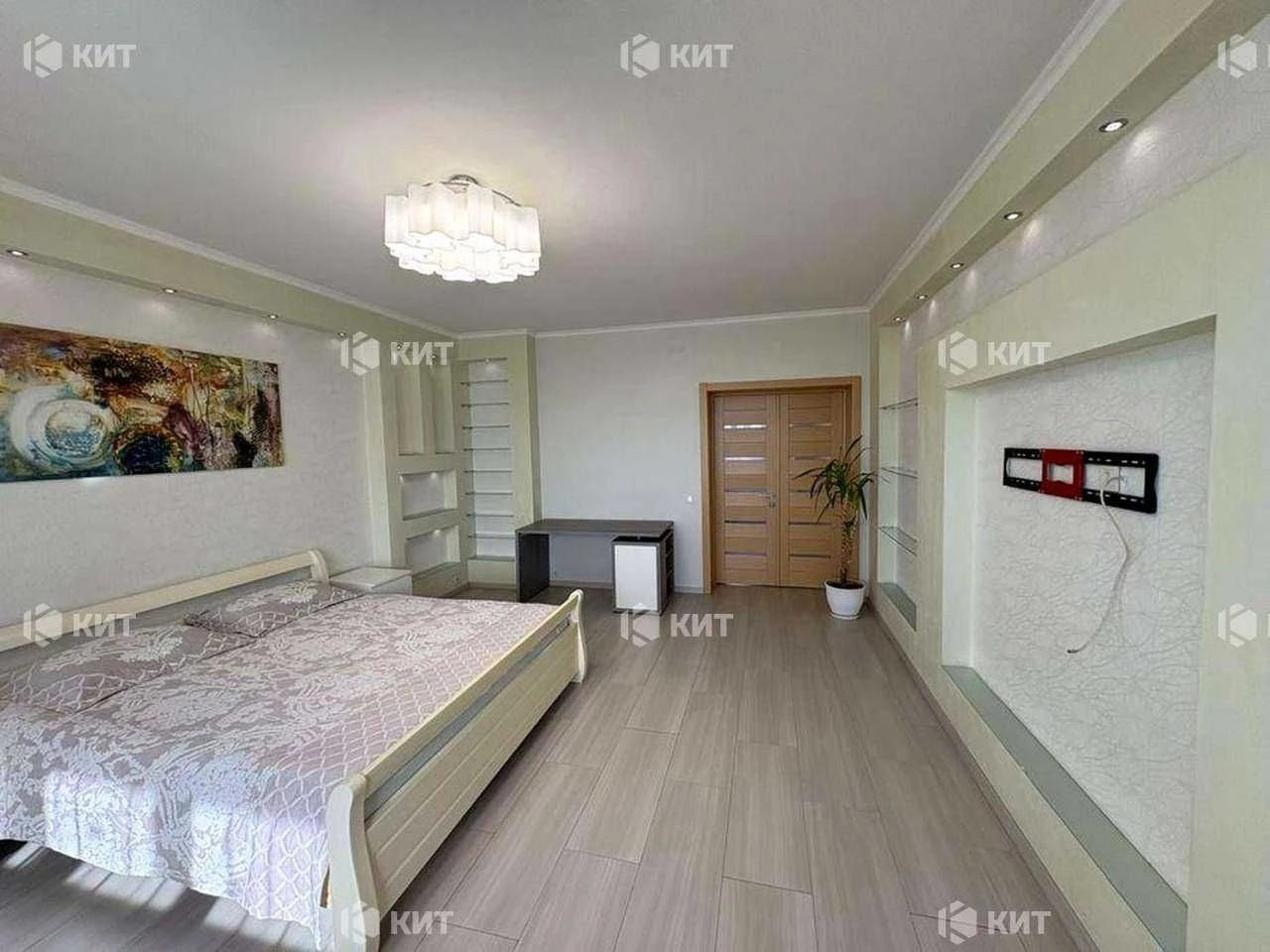 2к 81м2 МЖК Интернационалист, ЖК МЖК Интернационалист, Криче