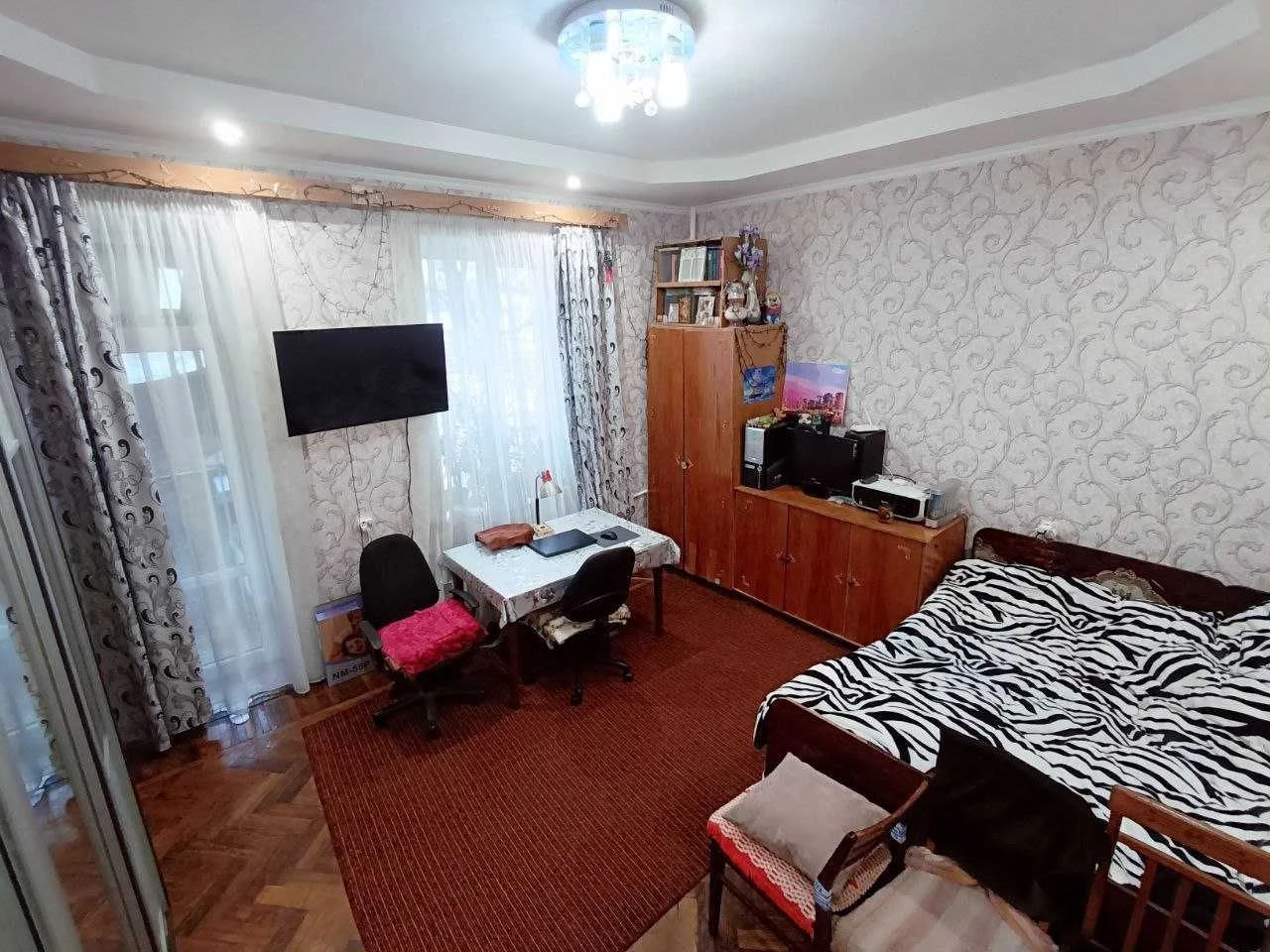 Продам 3хк.кв. 69м2 в центре (404496)