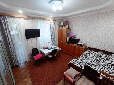 Продам 3хк.кв. 69м2 в центре (404496)