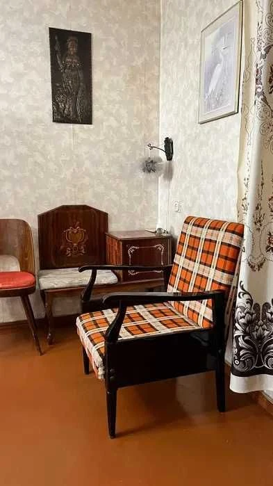 Продам 3 к. квартиру Каденюка Танкопия Новые Дома метро Двор