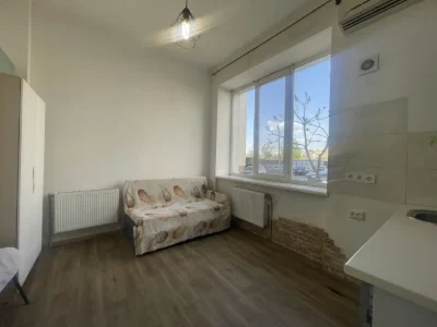 Продам дворівневу гостинку ЖК Карамелі метро Центральний рин