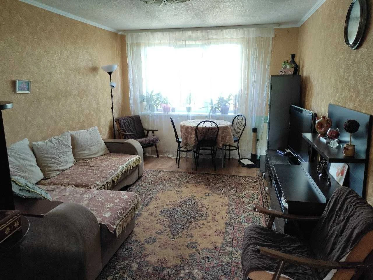 Продам 3х ком. кв.,  Салтовка, по ул. Владислава Зубенка