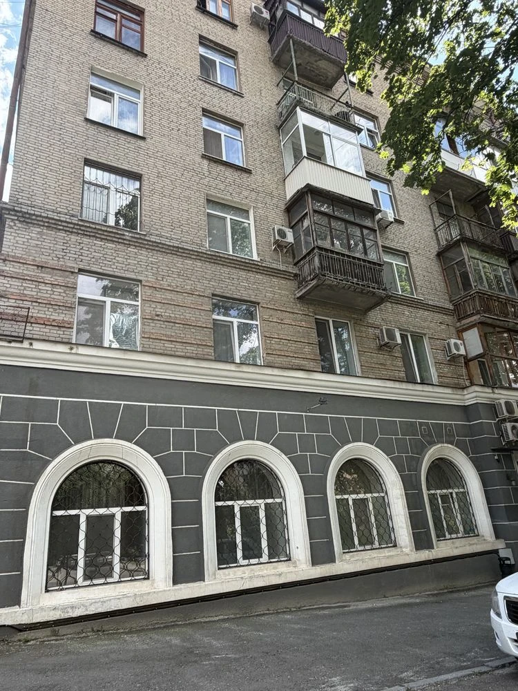 СТАЛИНКА! Ж/Б! ДОМ КИНОШНИКИ! Космическая 4! Научная! Продам