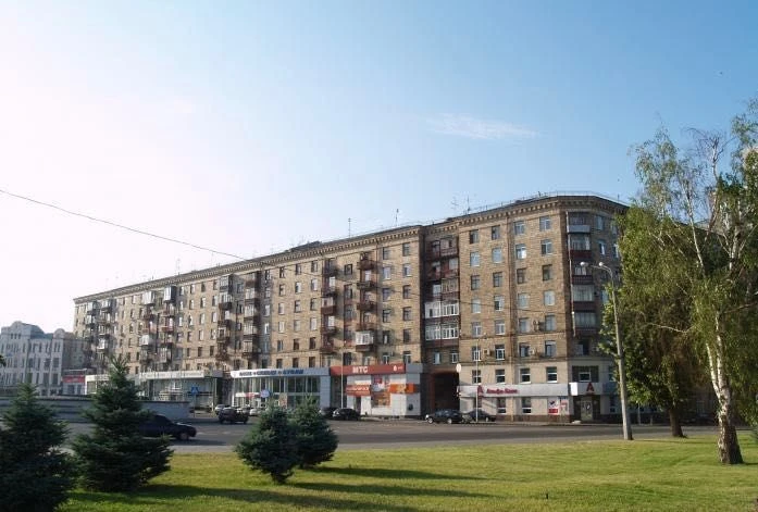 Павловская площадь. Продам престижную панорамную 3-комн. ква