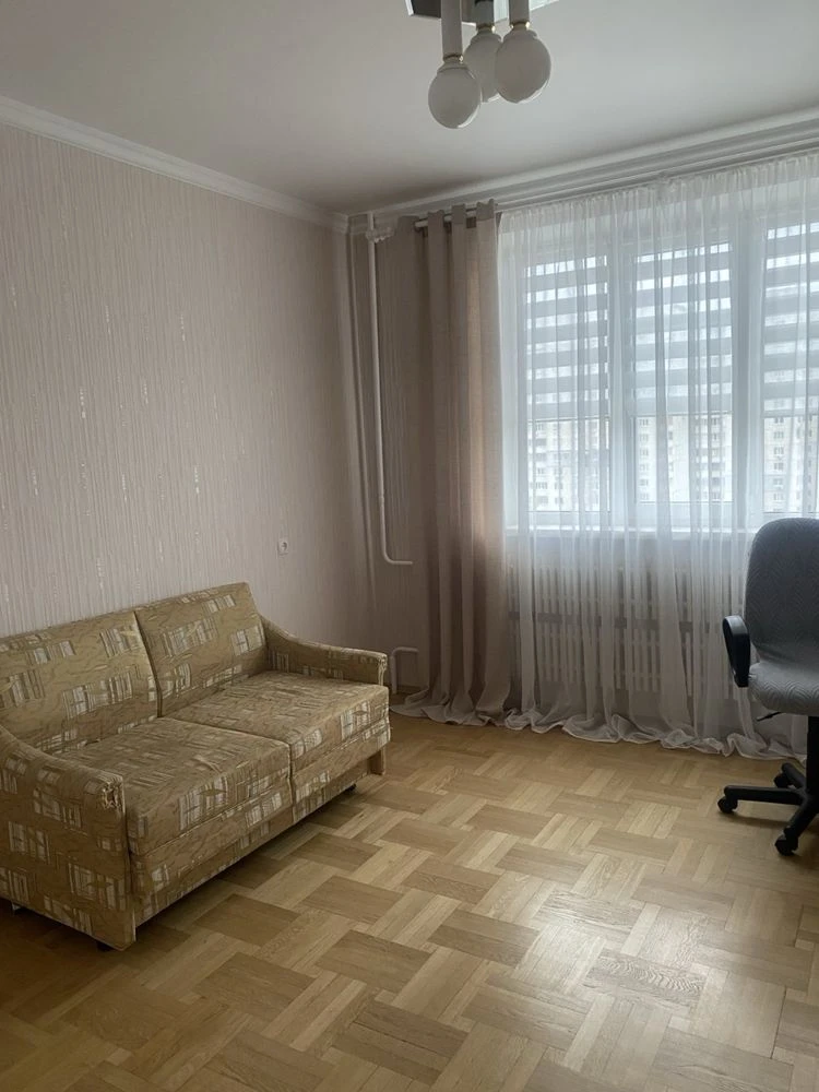 Продам 4к квартиру на північній салтівці 1 ВІД ВЛАСНИКА