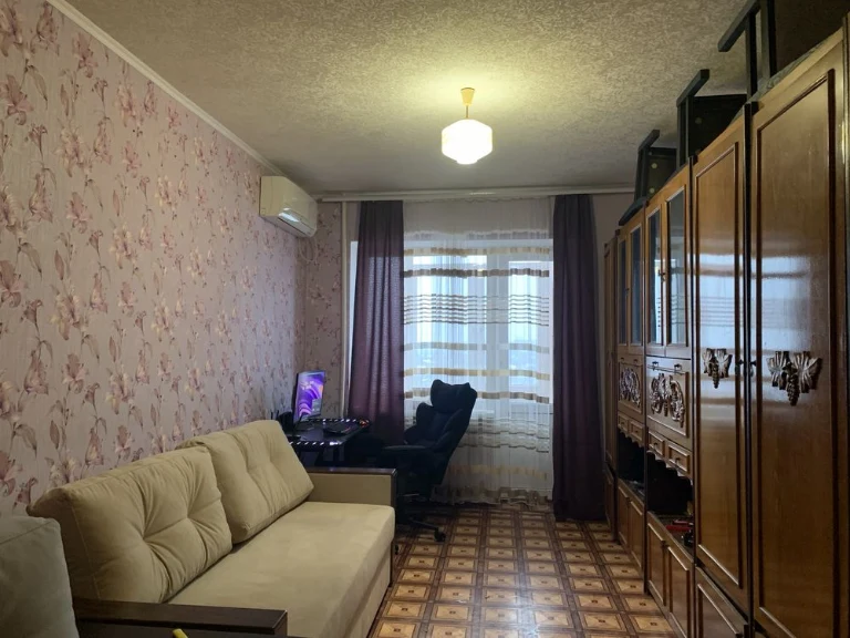 1 кв вул Академіка Богомольця зд Шевченка Новожанове  Москал