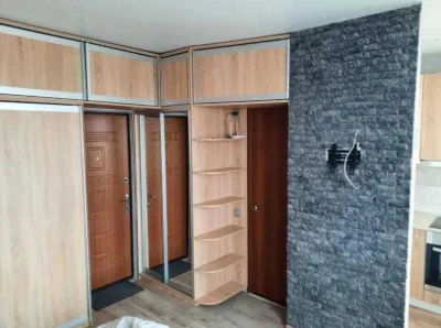 Продается 1 комнатная гостинка возле Центрального рынка г.Ха
