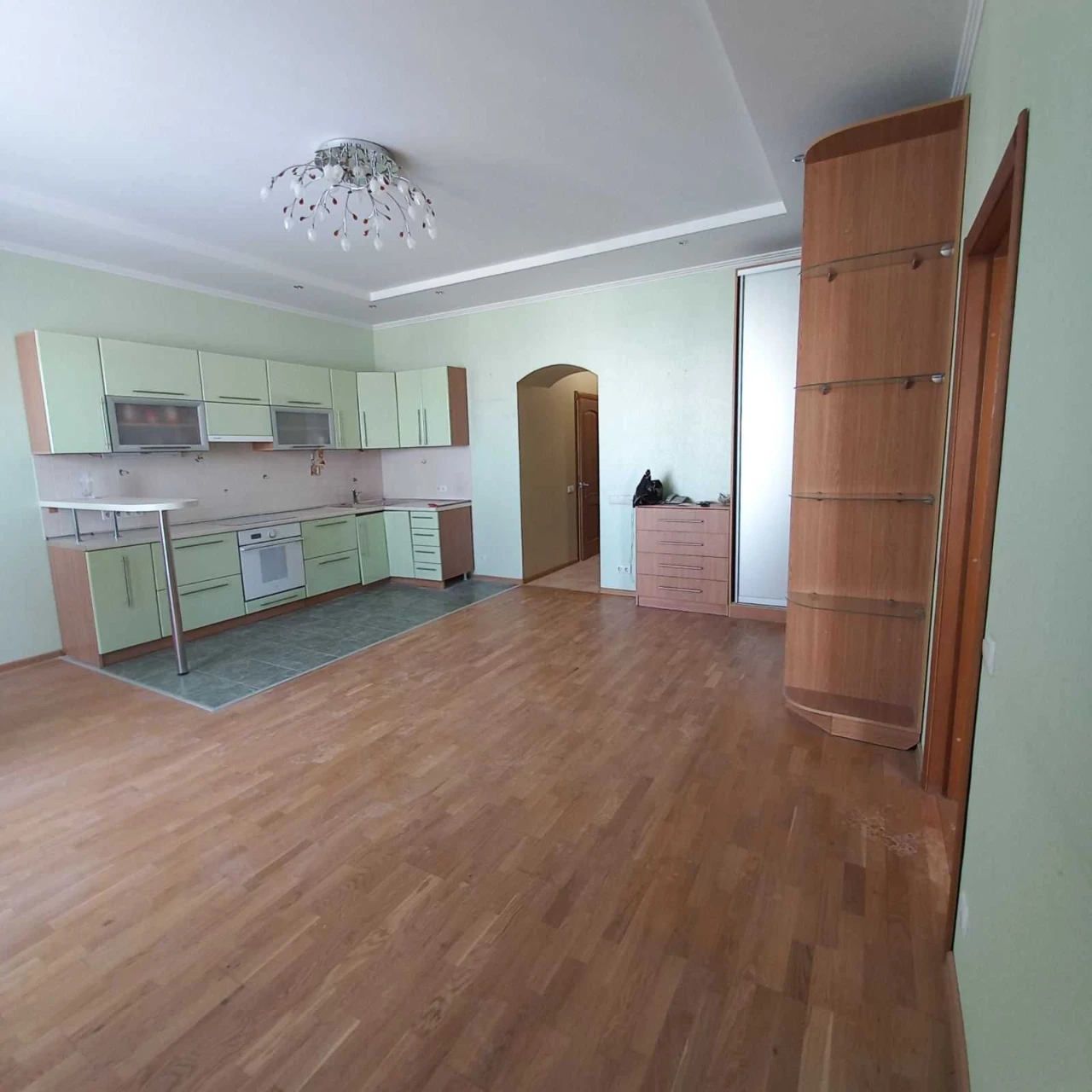 Продам 1-комн.кв. в центре  68м2.