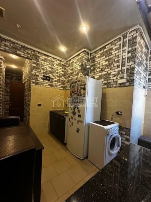 Продаж 2 к квартири, Харків, Центр, метро Бєкетова