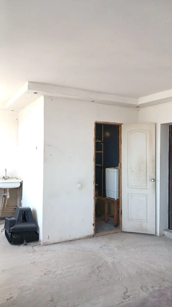 Продам 1комнатную квартиру на Баварии!