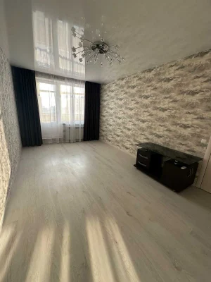 Эксклюзив! Продам 1комн.33м2, 8/9,Ак.Павлова 162Е, метро Сал