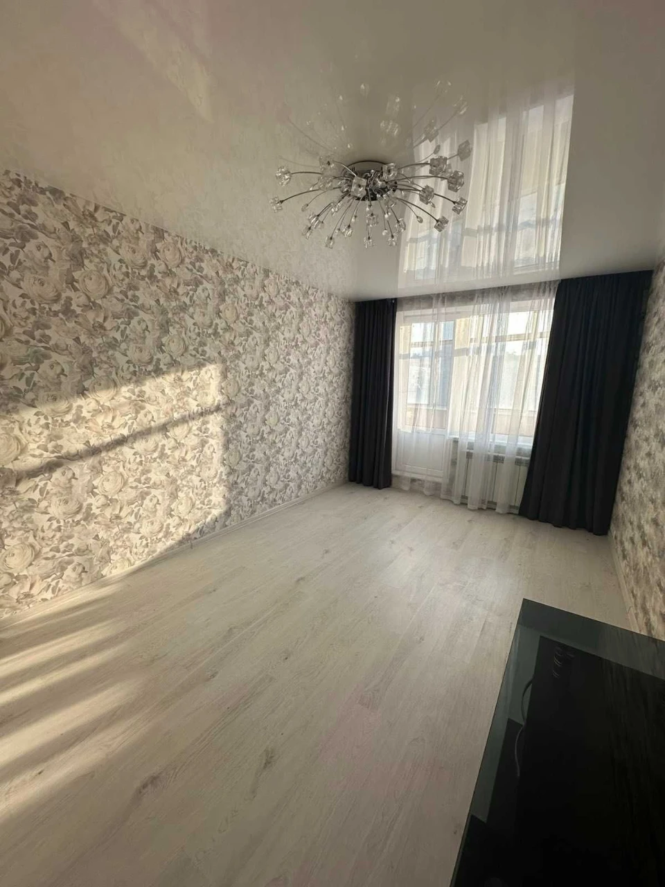 Эксклюзив! Продам 1комн.33м2, 8/9,Ак.Павлова 162Е, метро Сал