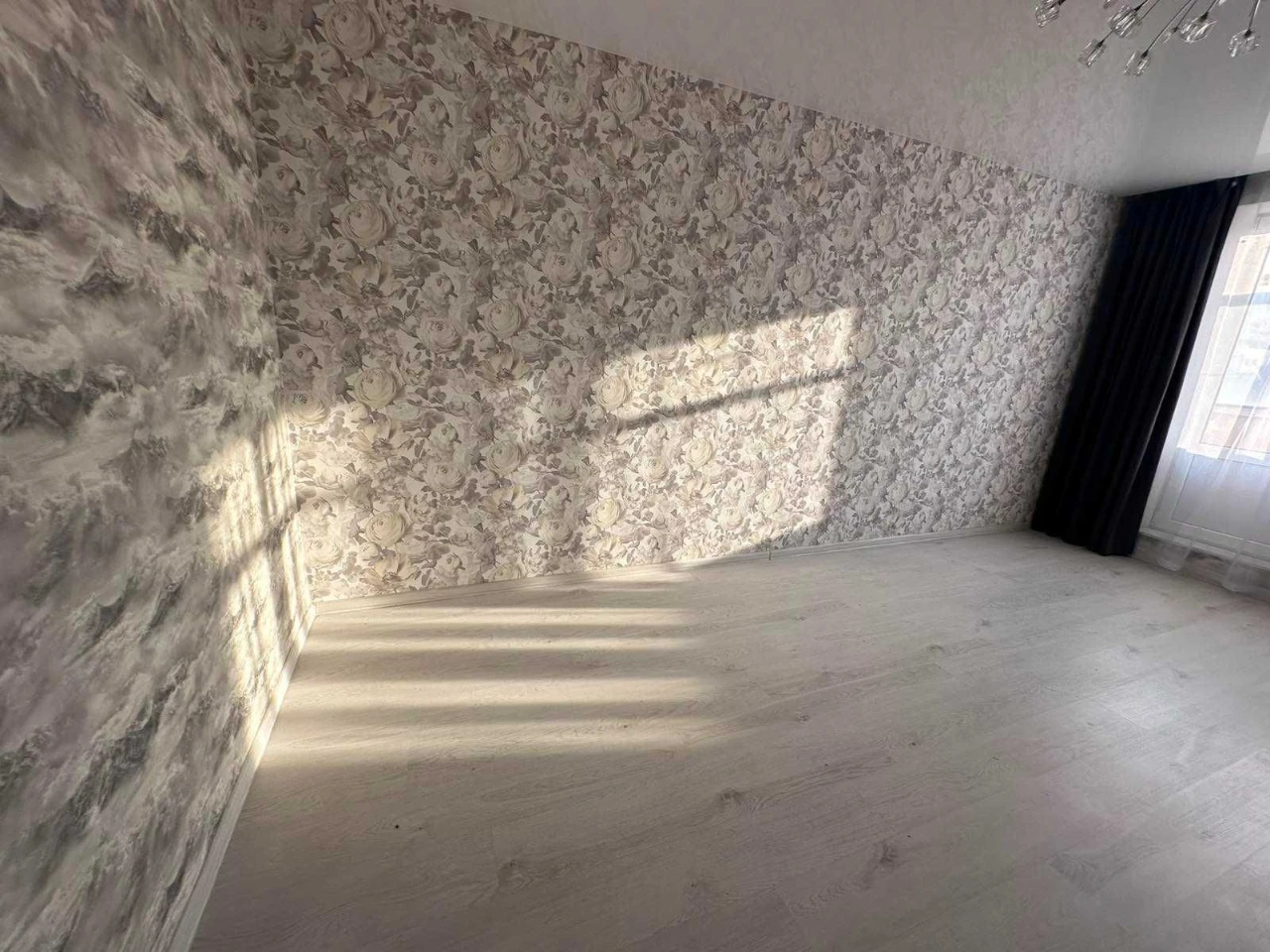 Эксклюзив! Продам 1комн.33м2, 8/9,Ак.Павлова 162Е, метро Сал