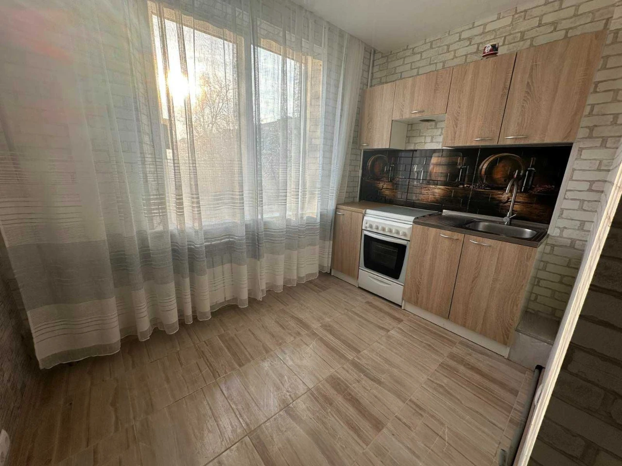 Эксклюзив! Продам 1комн.33м2, 8/9,Ак.Павлова 162Е, метро Сал