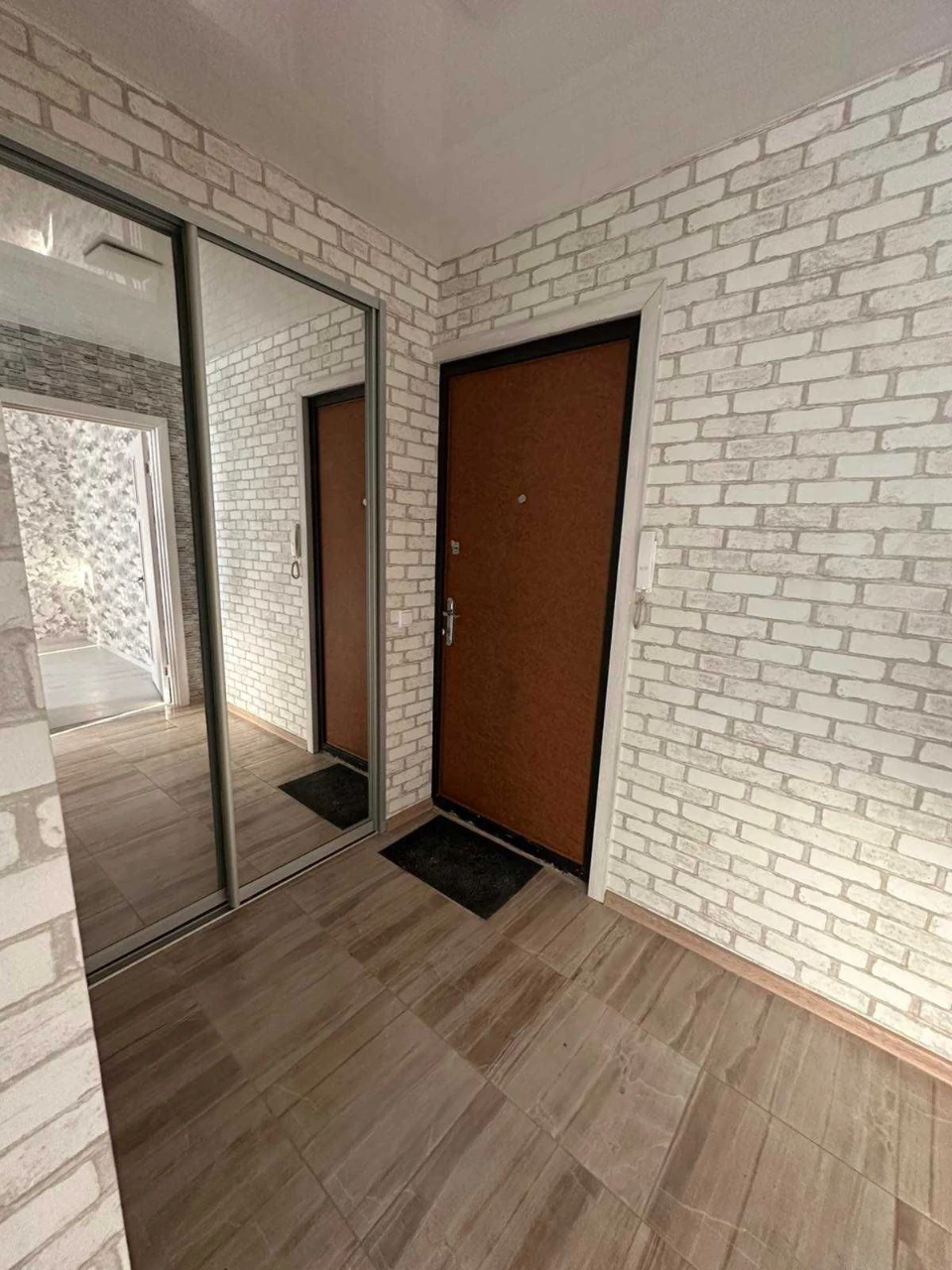 Эксклюзив! Продам 1комн.33м2, 8/9,Ак.Павлова 162Е, метро Сал