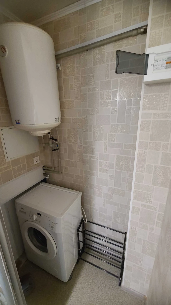 Продам Салтівка 1кімнатна квартира ТРК Украина (404733)