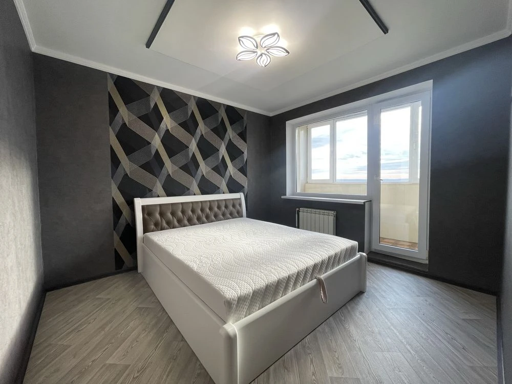 Актуально! Продам 3-кімнатну квартиру, Садовий проїзд, Єкскл