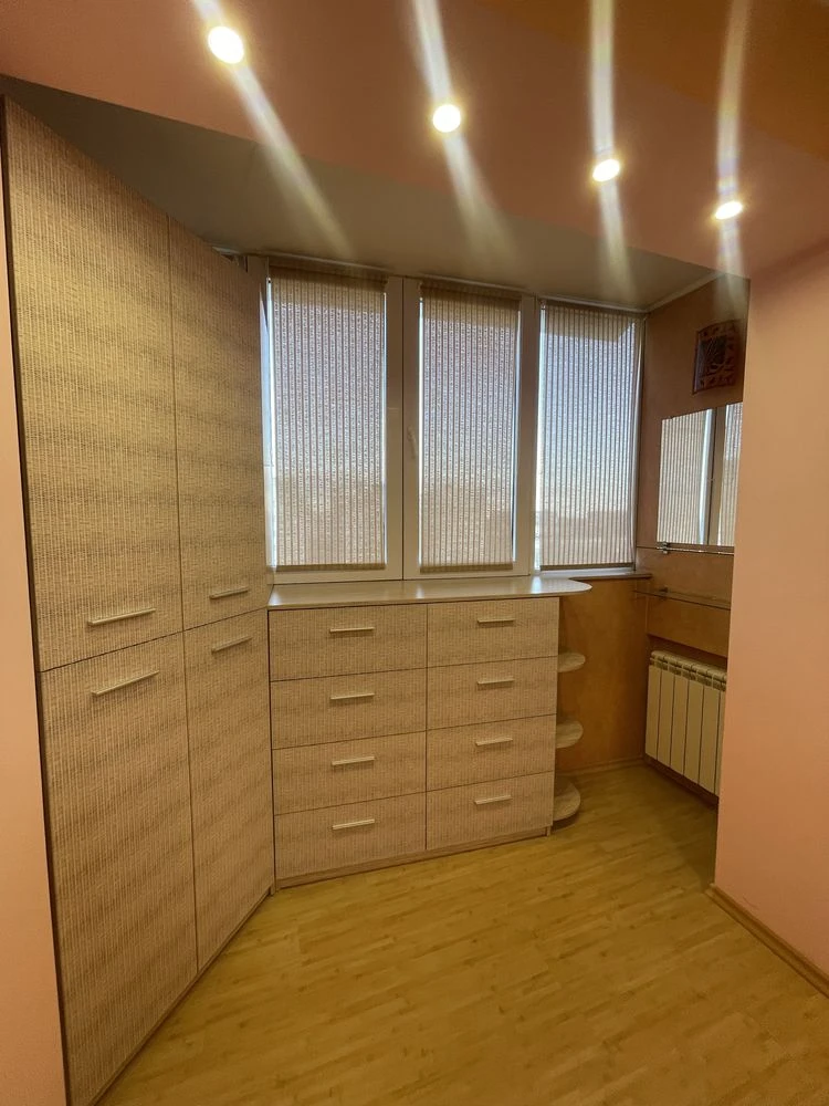 Актуально! Продам 3-кімнатну квартиру, Садовий проїзд, Єкскл