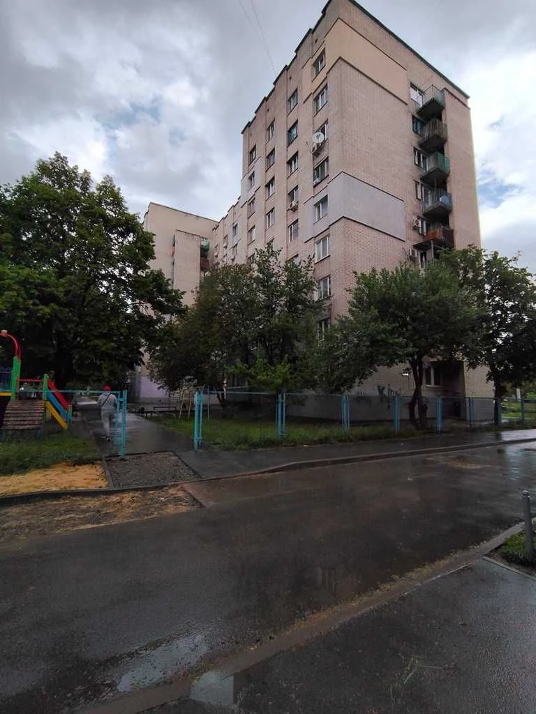 Продажа гостинки Одесская, пр-т Байрона 41А