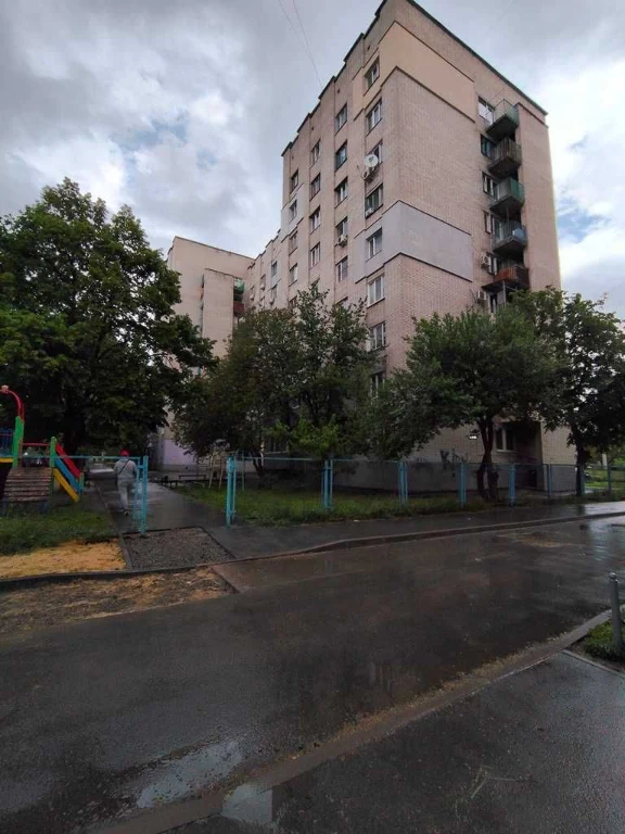 Продажа гостинки Одесская, пр-т Байрона 41А