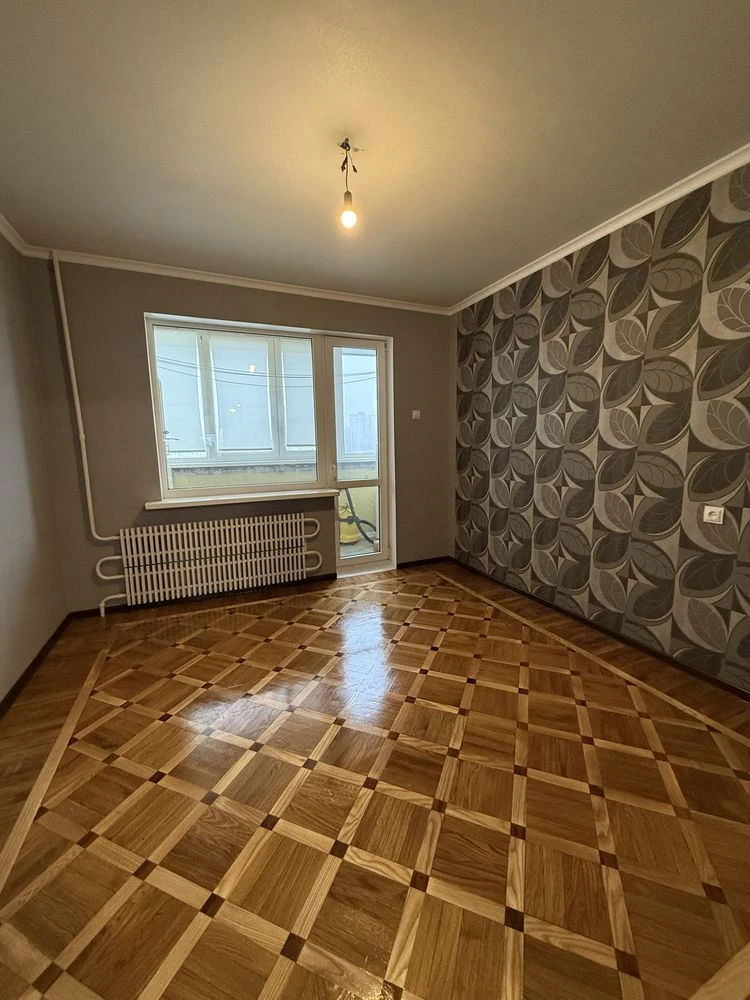 Продам 4к квартиру 83м2,Северная Салтовка 4