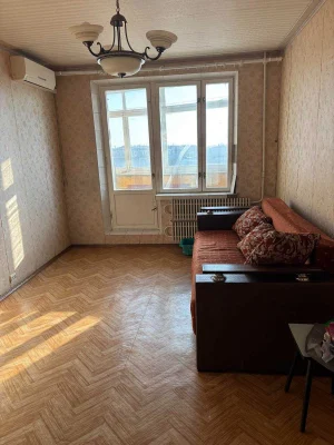 Продам 1-к квартиру на Шишковке | 6/9, 33м2, газ | Киевский