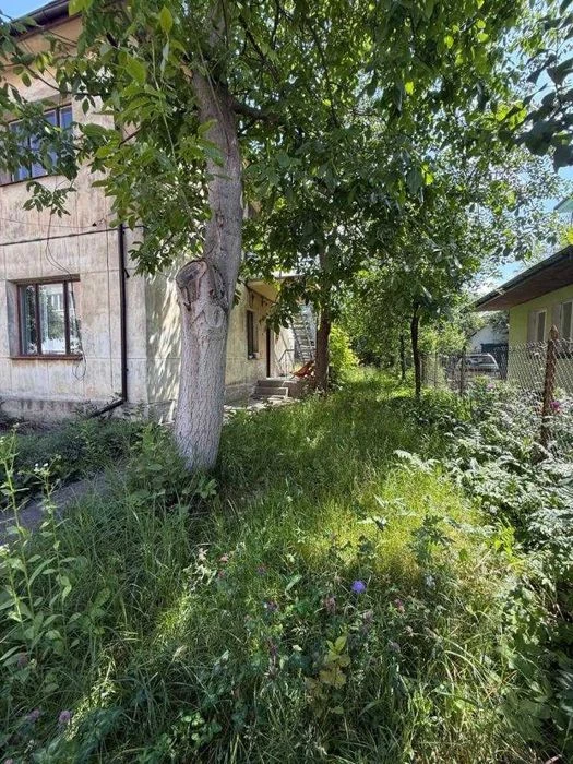Продажа: 1 ком квартиры по ул. Патона, свой двор. БЕЗ КОМ