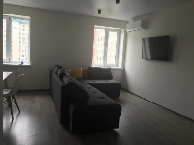 Продам 2 кiм кв-ра Салтівка,Новобудова,вул. Нескорених, 32Г,