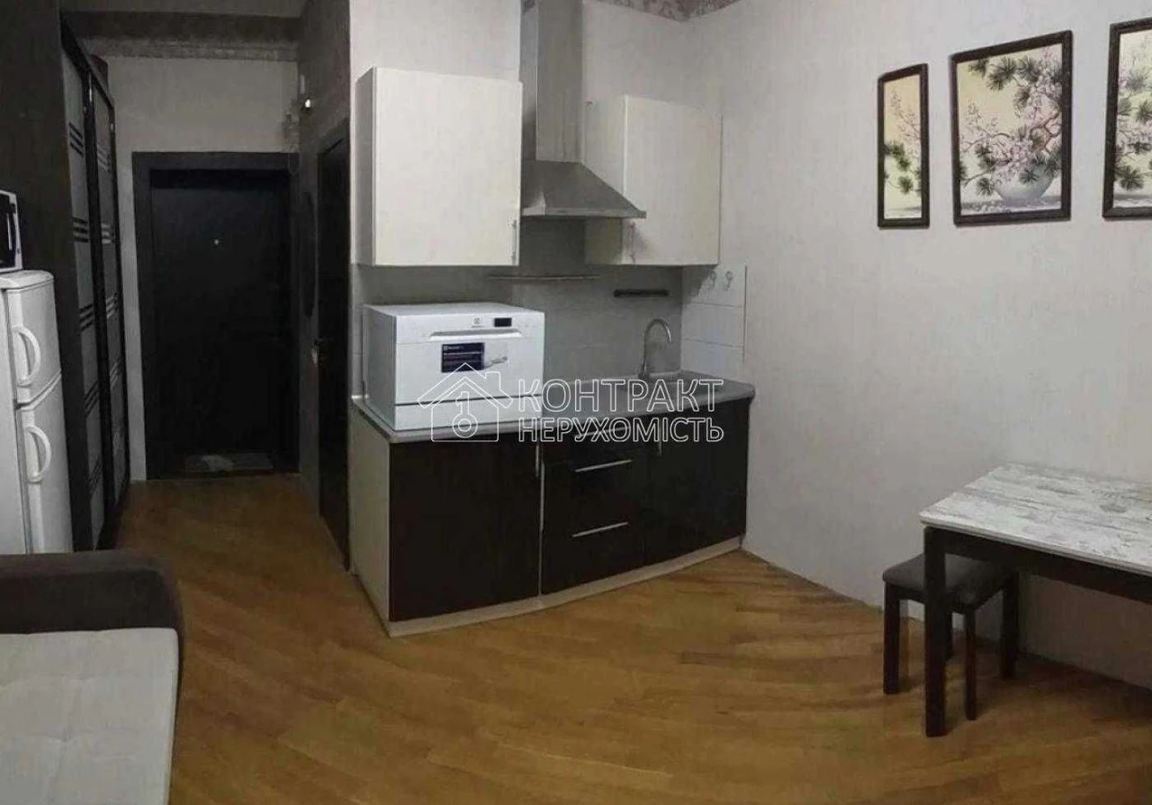 Продаж квартири вул. Фісановича
