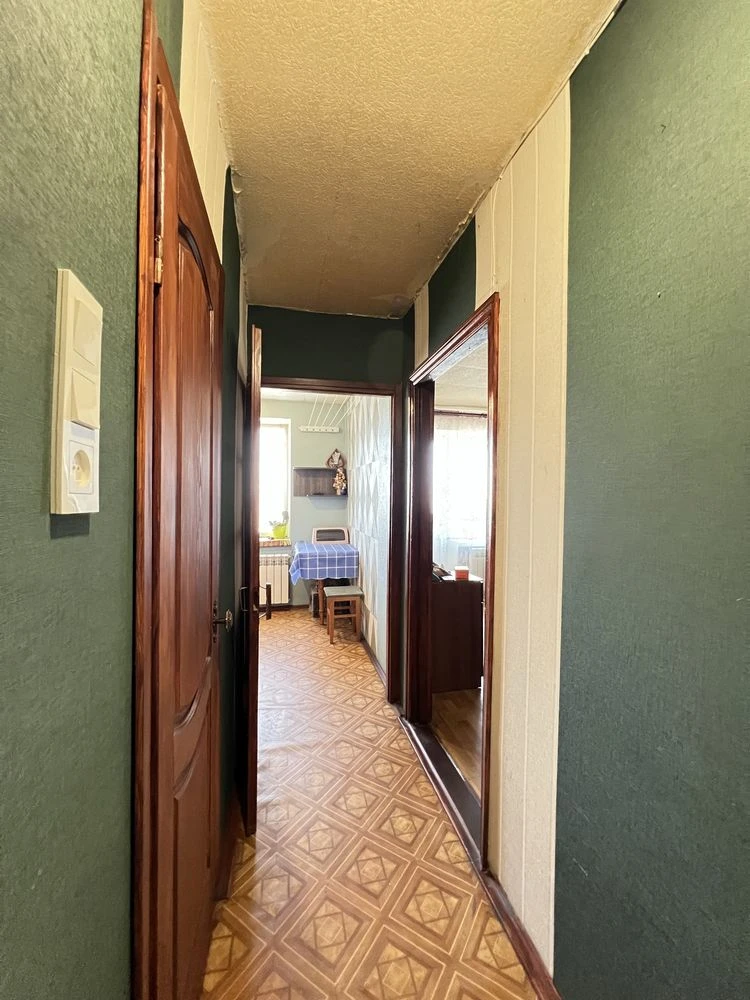 Продам 1-но кімнатну квартиру 1 хвилина до метро Заводська