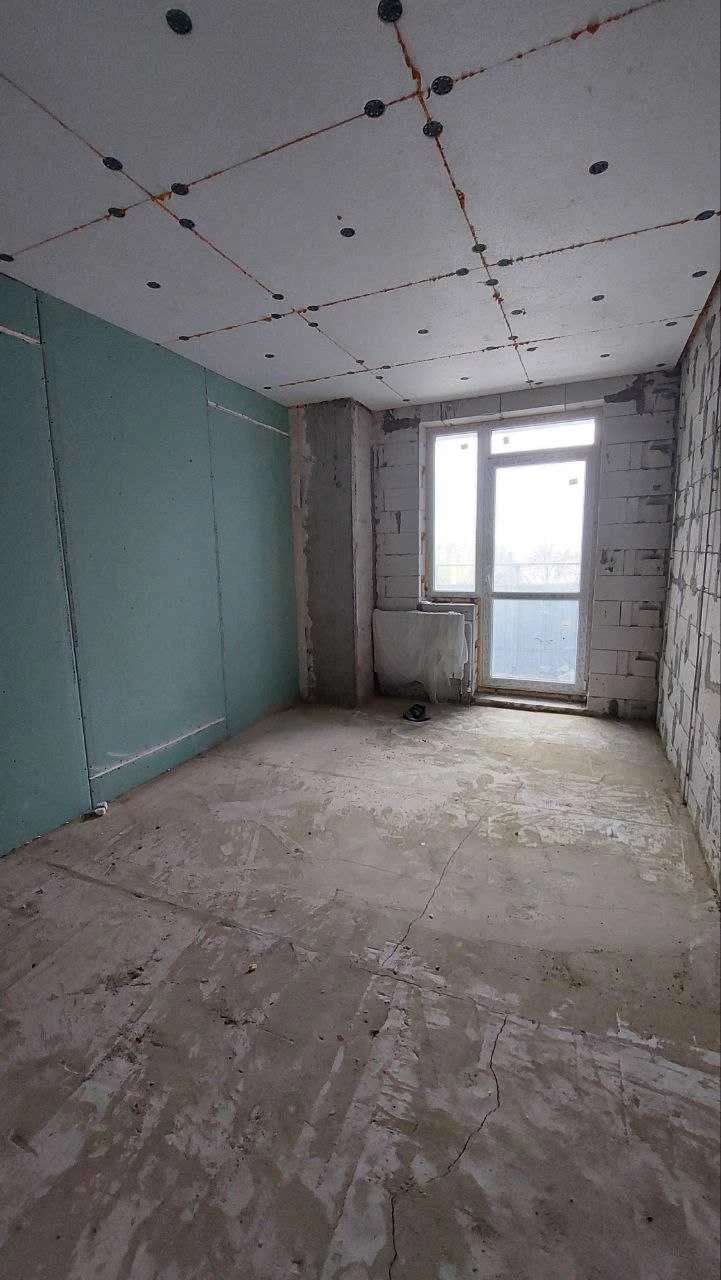 Эксклюзив ! Продам 3 комнатную квартиру 90м  ЖК"Дом на Зерно