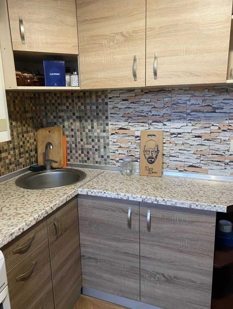 Продам 2-кімнатну квартиру 47м2, 5/5, Ак.Вальтера 10, Пятіха
