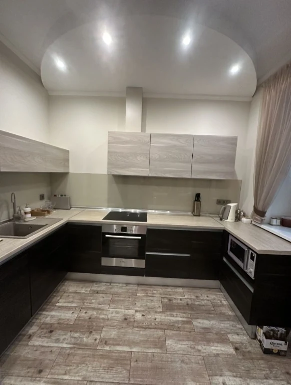Продам квартиру в центре, госпром