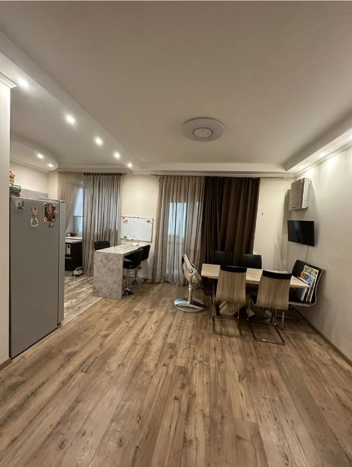 Продам квартиру в центре, госпром